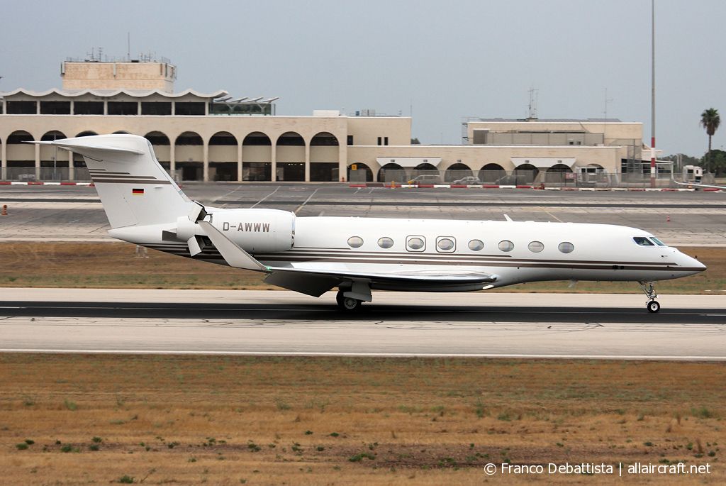 D-AWWW (6215) 2016 Gulfstream Aerospace G650