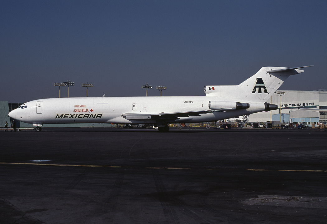 N909PG (21852) 1979 Boeing 727-2K5AdvF