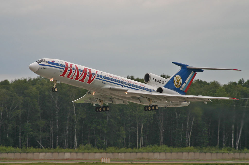 RA-85715 (91A891) 1991 Tupolev Tu-154M