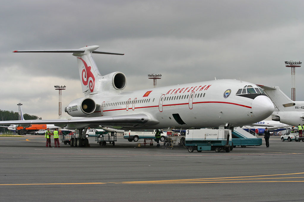 EX-00002 (cn 92A-904) Tupolev Tu-154M