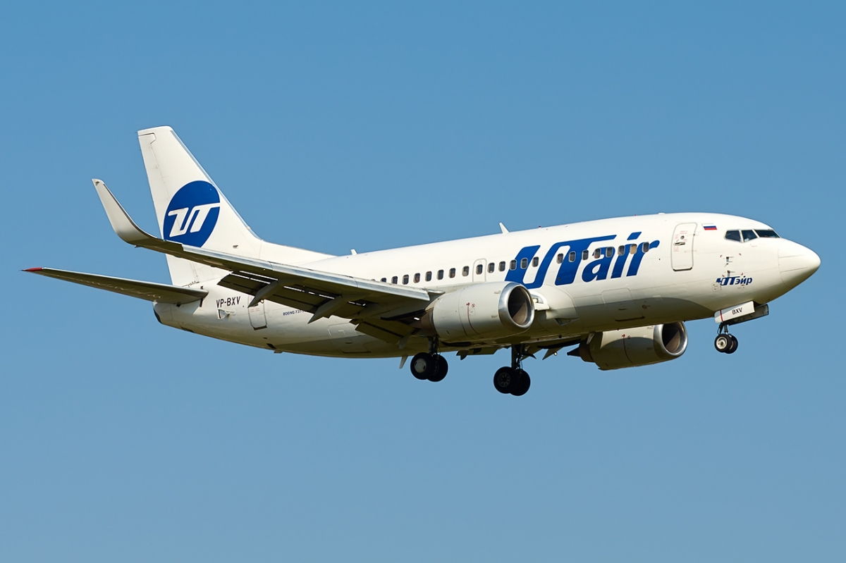 VP-BXV, (cn 27322/2607), Boeing 737-524