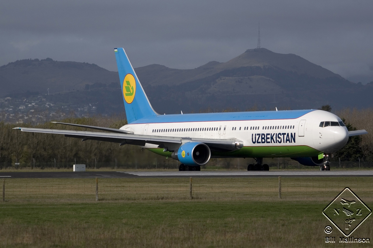 VP-BUE (33469) 2003 Boeing 767-3CB(ER)