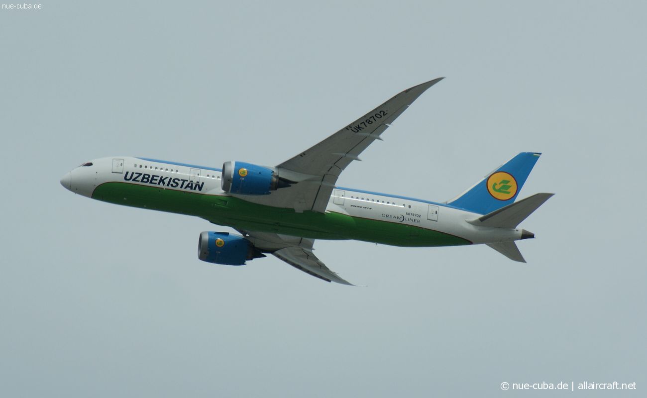 UK78702 (38364) 2016 Boeing 787-8 Dreamliner