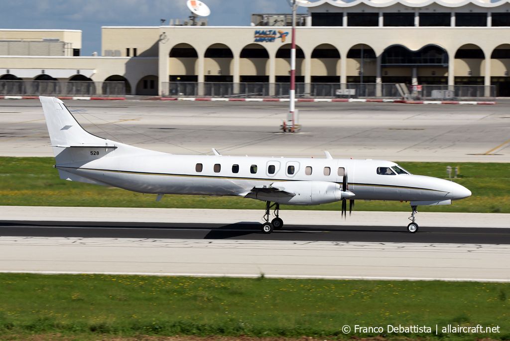 900528 (DC-795M) Fairchild C-26D Metro 23