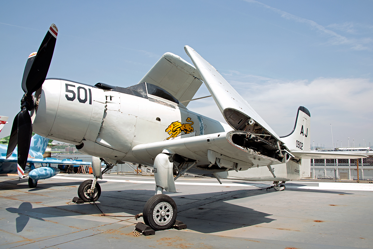 09102 (1930) Douglas A-1 Skyraider