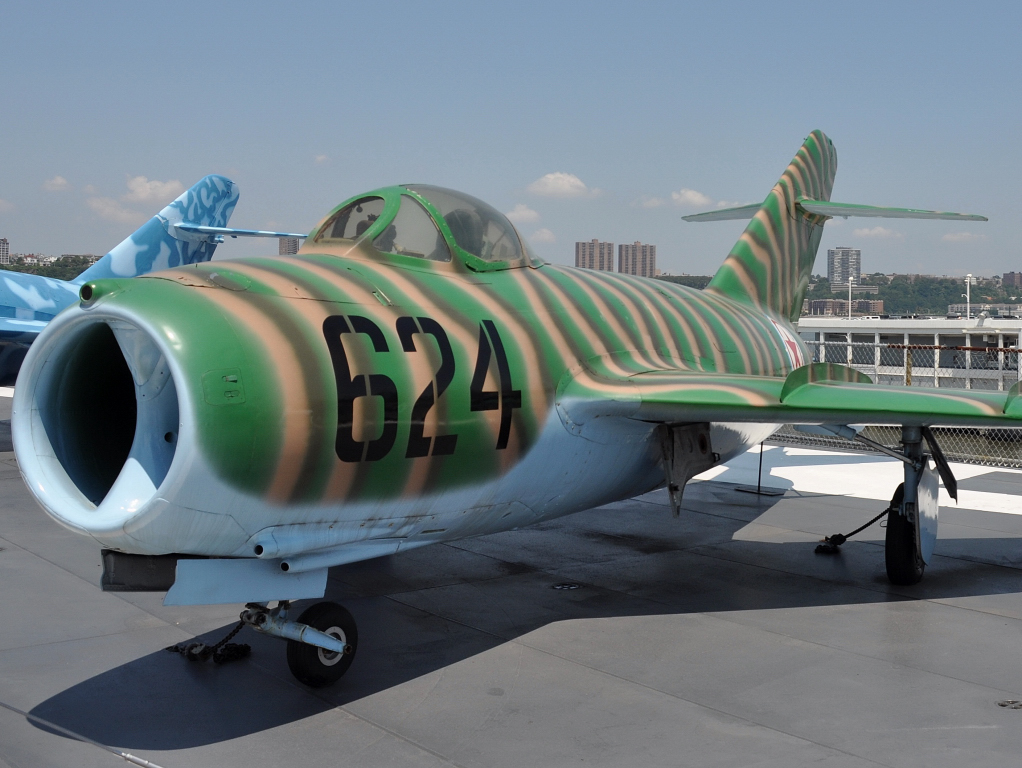 624 Mikoyan-Gurevich MiG-15