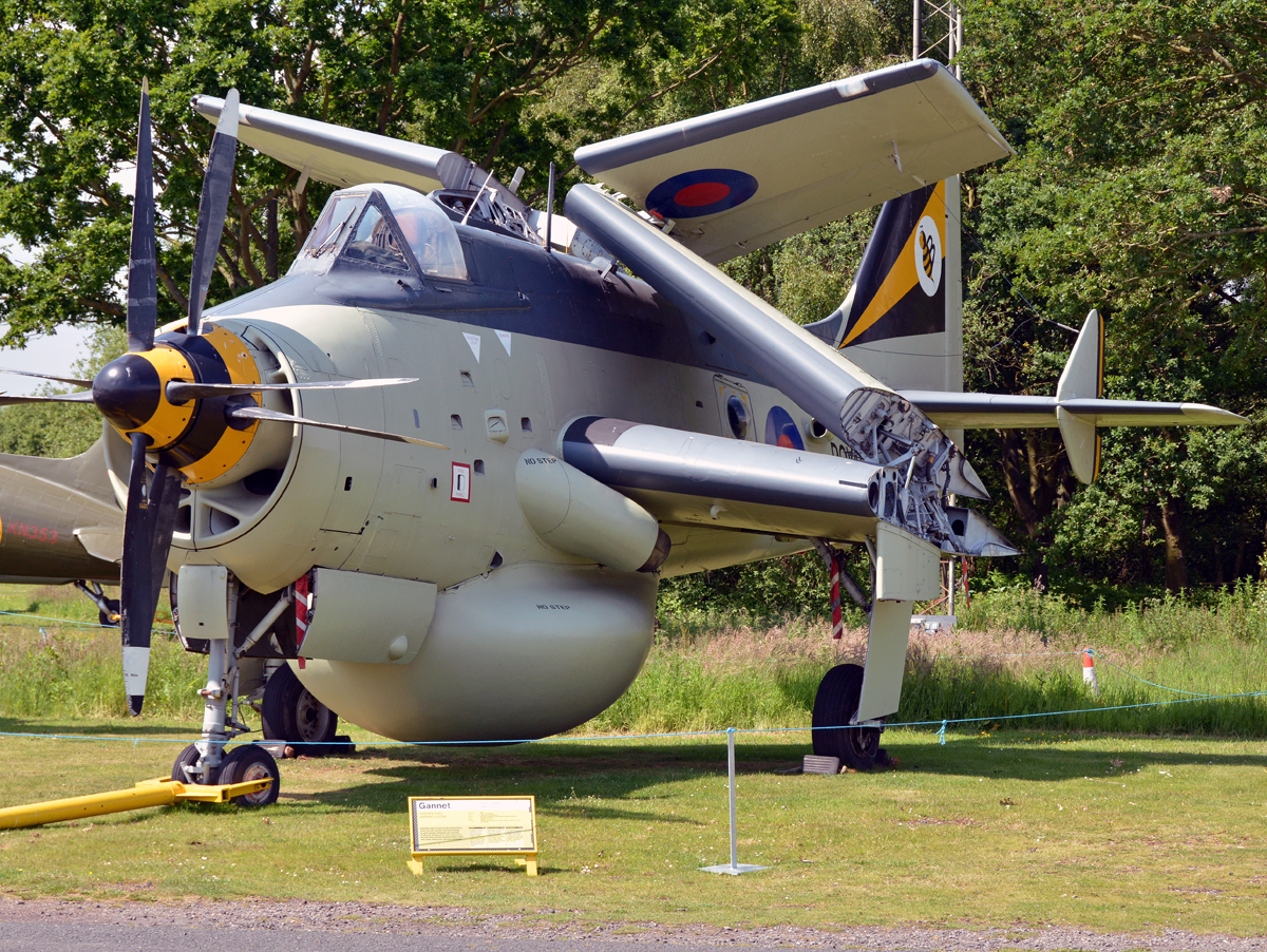 XL502 (F9461) 1961 Fairey Gannet AEW3