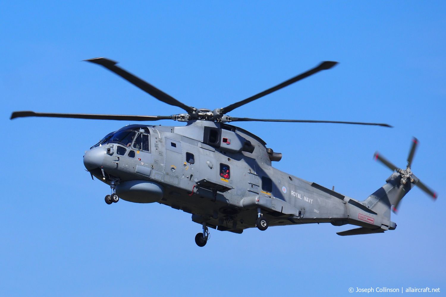 ZH832 (50057) 1999 AgustaWestland EH-101 Merlin HM.1