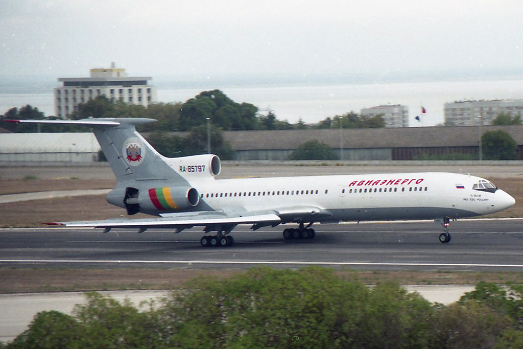 RA-85797 (cn 93A-981) Tupolev Tu-154M