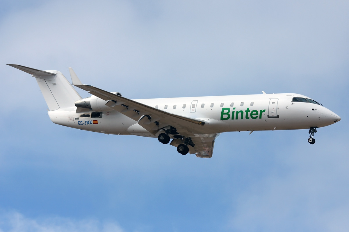 EC-JNX (8058) 2006 Bombardier CRJ200ER