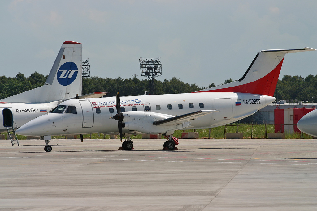 RA-02852 (cn 120128) Embraer EMB-120