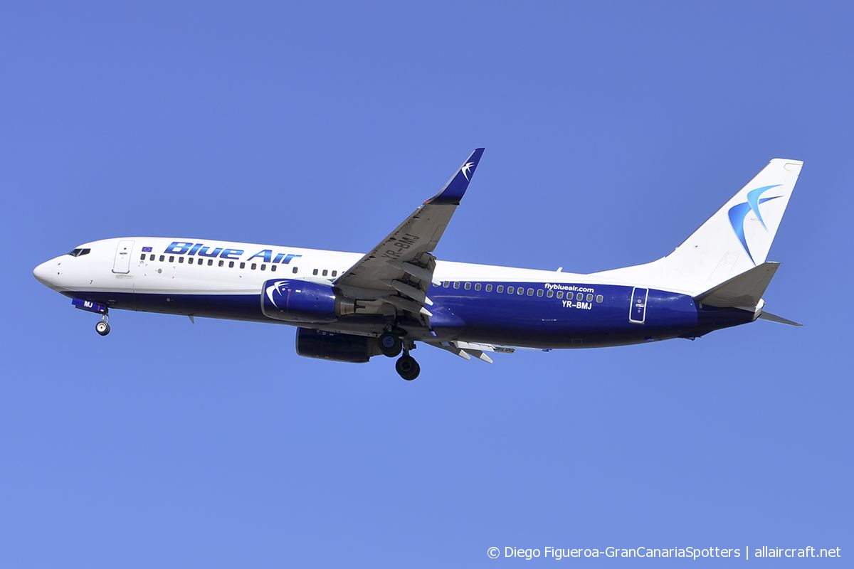 YR-BMJ (cn 40696) Boeing 737-82R