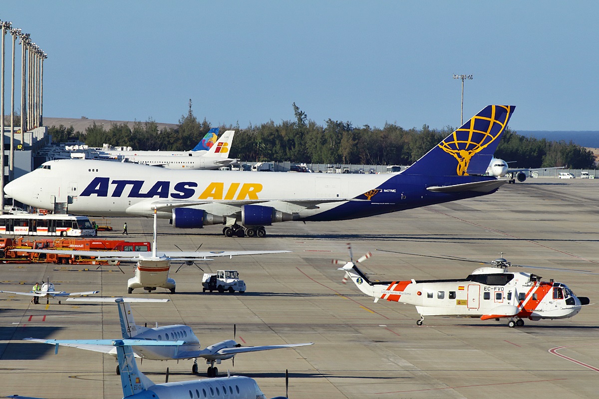 N477MC (29255) 1998 Boeing 747-47UF