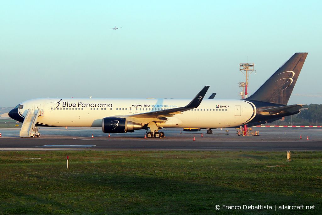 9H-KIA (26389) 1992 Boeing 767-35H(ER)(WL)
