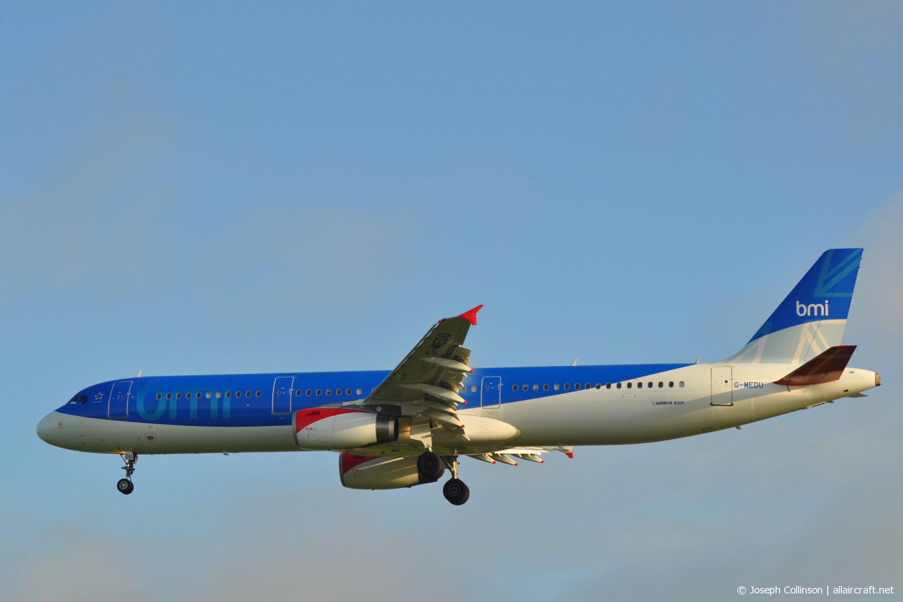 G-MEDU (3926) 2009 Airbus A321-231