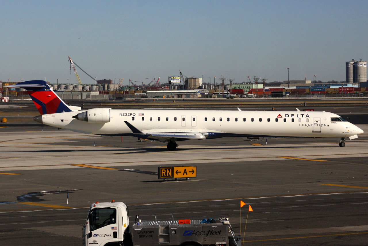 N232PQ (15232) 2010 Bombardier CRJ-900 LR