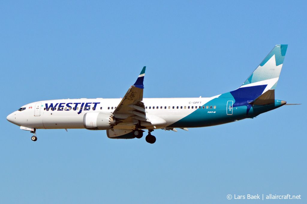 C-GPFT · Boeing 737-8 MAX · (CPH / EKCH)