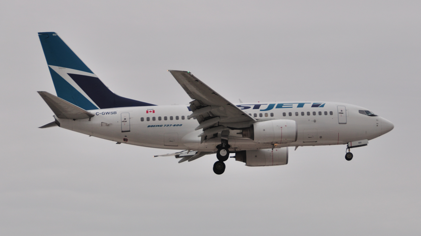 C-GWSB · Boeing 737-6CT · (YYZ / CYYZ)