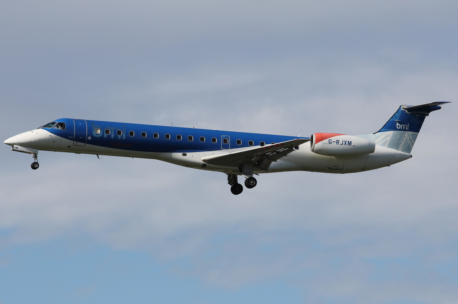 G-RJXM (145216) 2000 Embraer ERJ-145MP