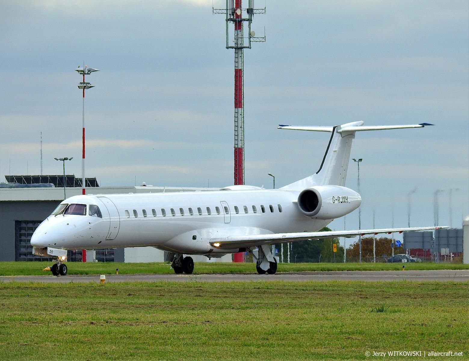 G-RJXH (145442) 2001 Embraer ERJ-145EP
