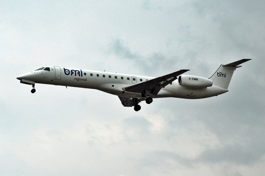 G-EMBI (cn 145126) Embraer ERJ-145EU