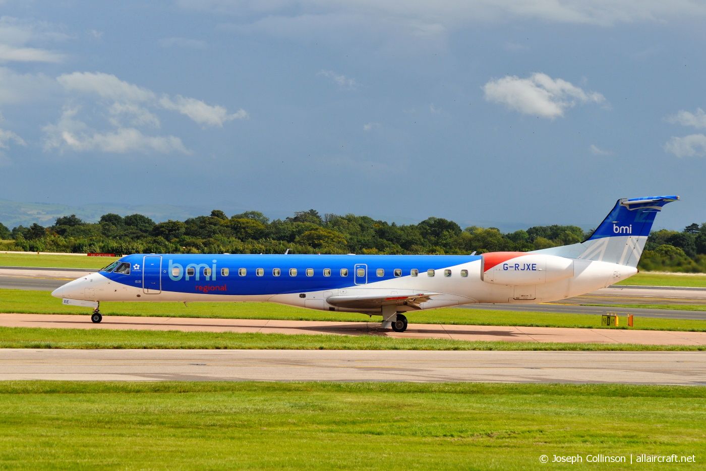 G-RJXE (145245) 2000 Embraer ERJ-145EP