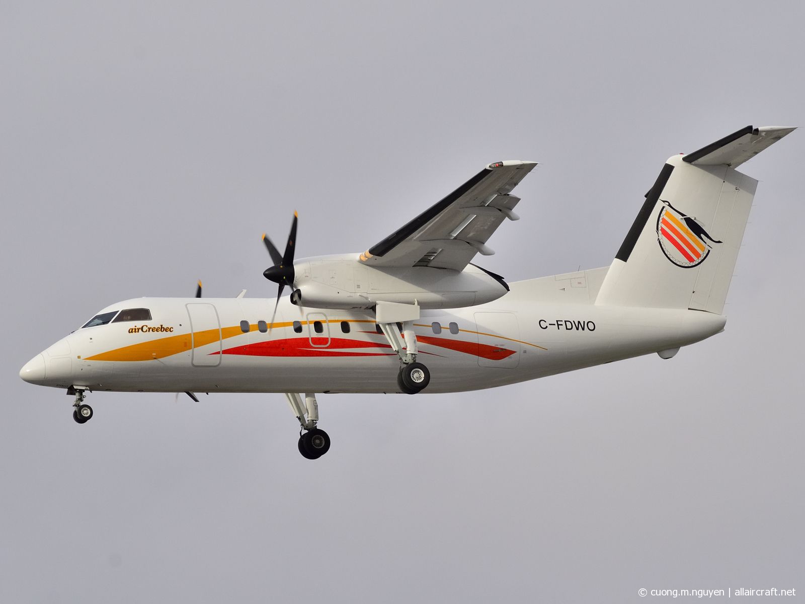 C-FDWO (277) 1991 Bombardier Dash 8-106