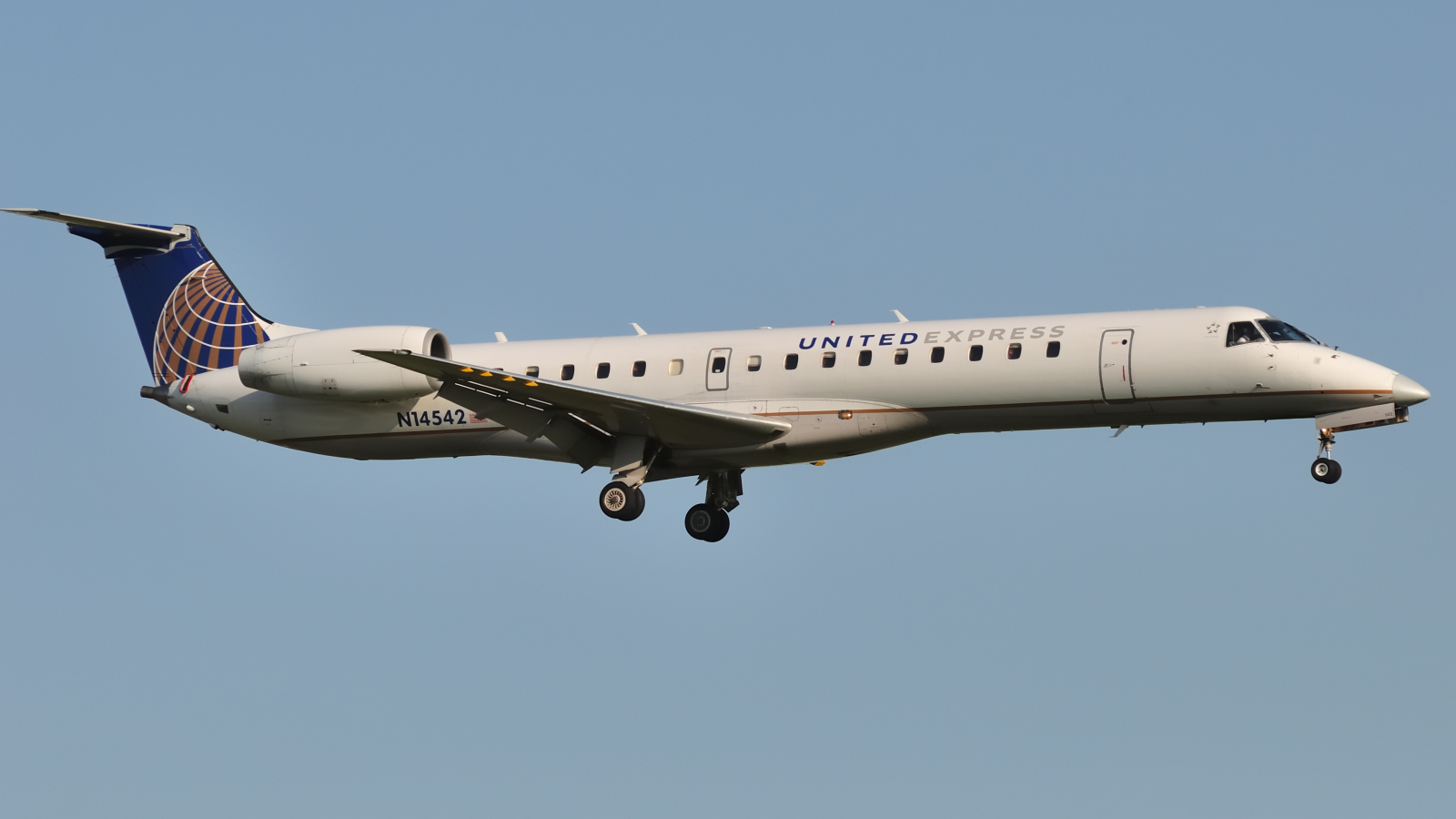 N14542 (cn 145547) Embraer ERJ-145LR