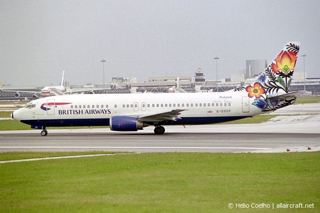 G-DOCF  (cn 25407) Boeing 737-436