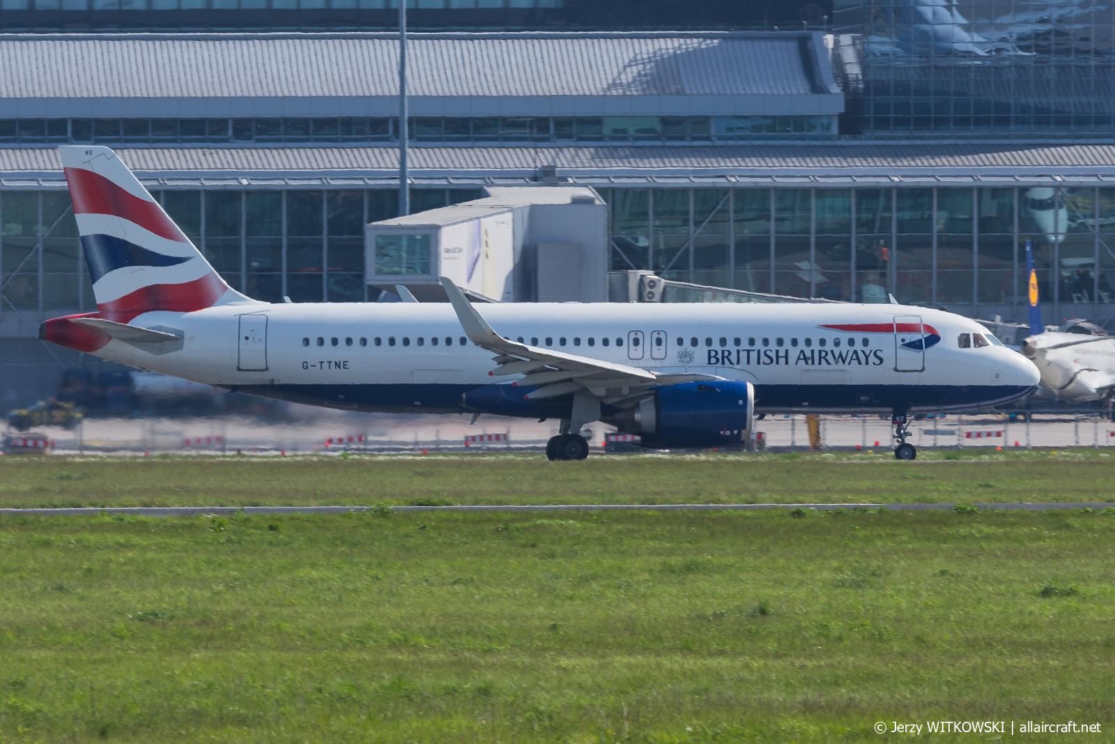 G-TTNE (8365) 2018 Airbus A320-251N