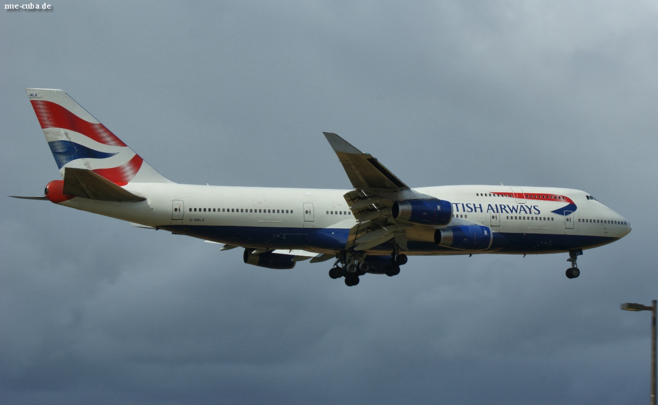 G-BNLK (cn 24053) Boeing 747-436