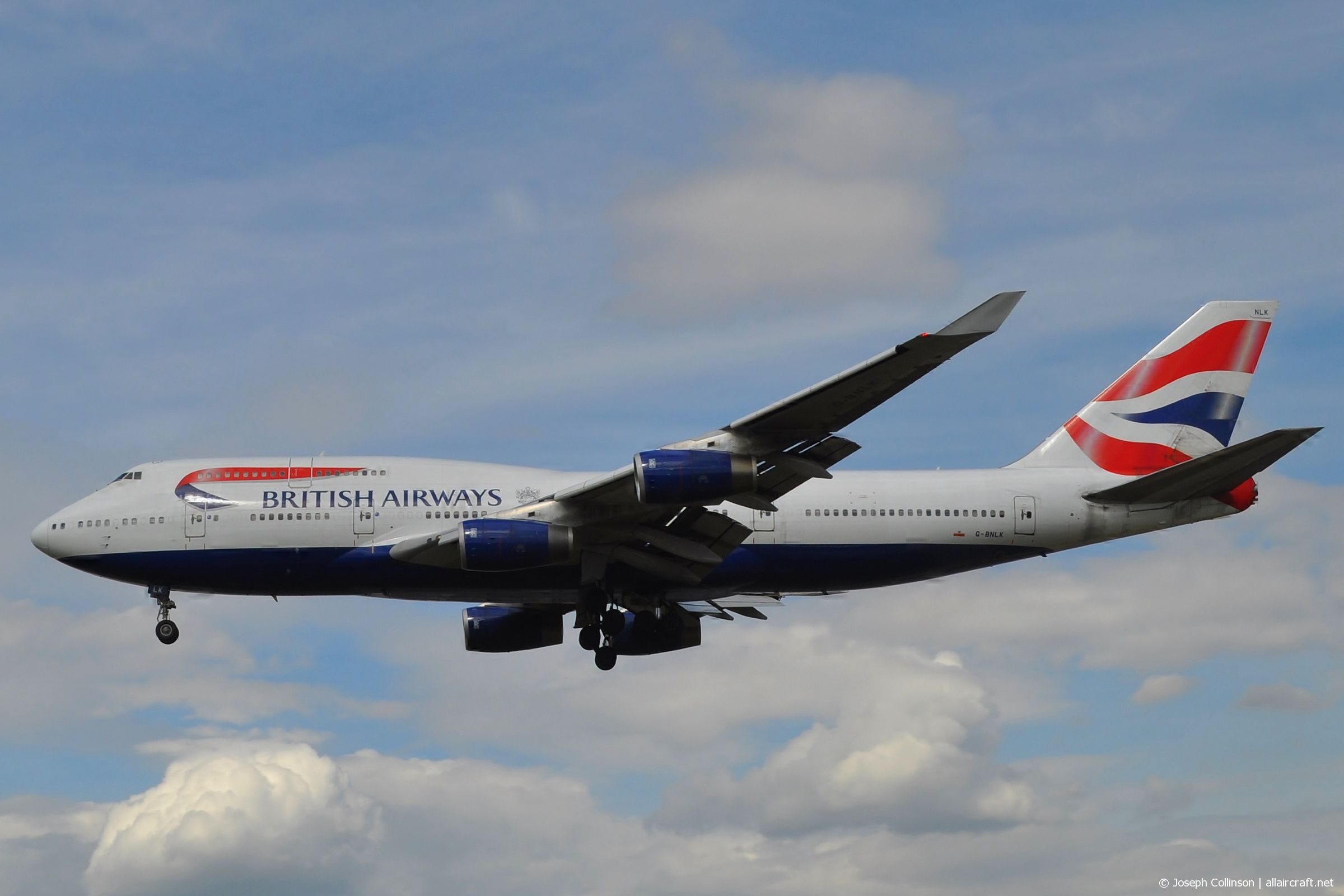 G-BNLK (cn 24053) Boeing 747-436