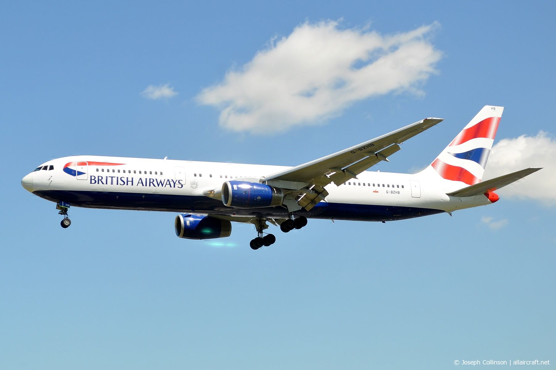 G-BZHB (29231) 1998 Boeing 767-336(ER)