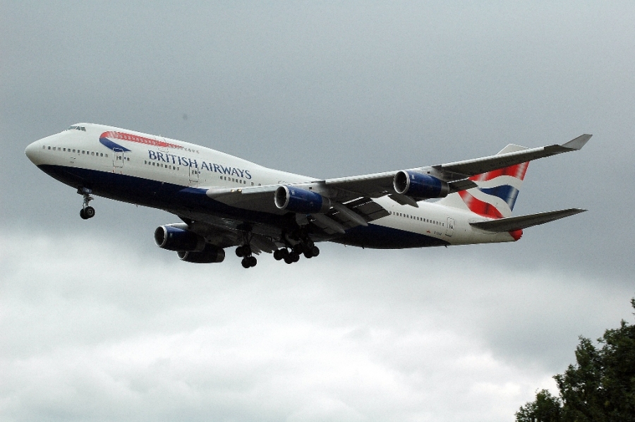 G-CIVA (27092) 1993 Airbus A330-243