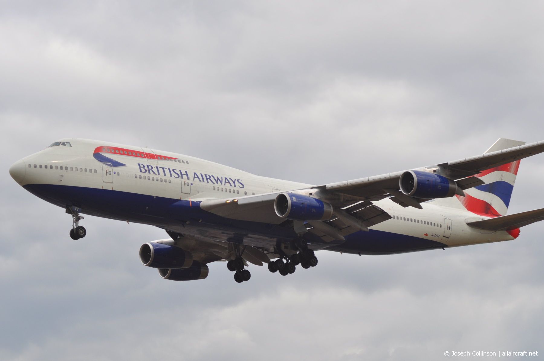 G-CIVT (25821) 1998 Boeing 747-436