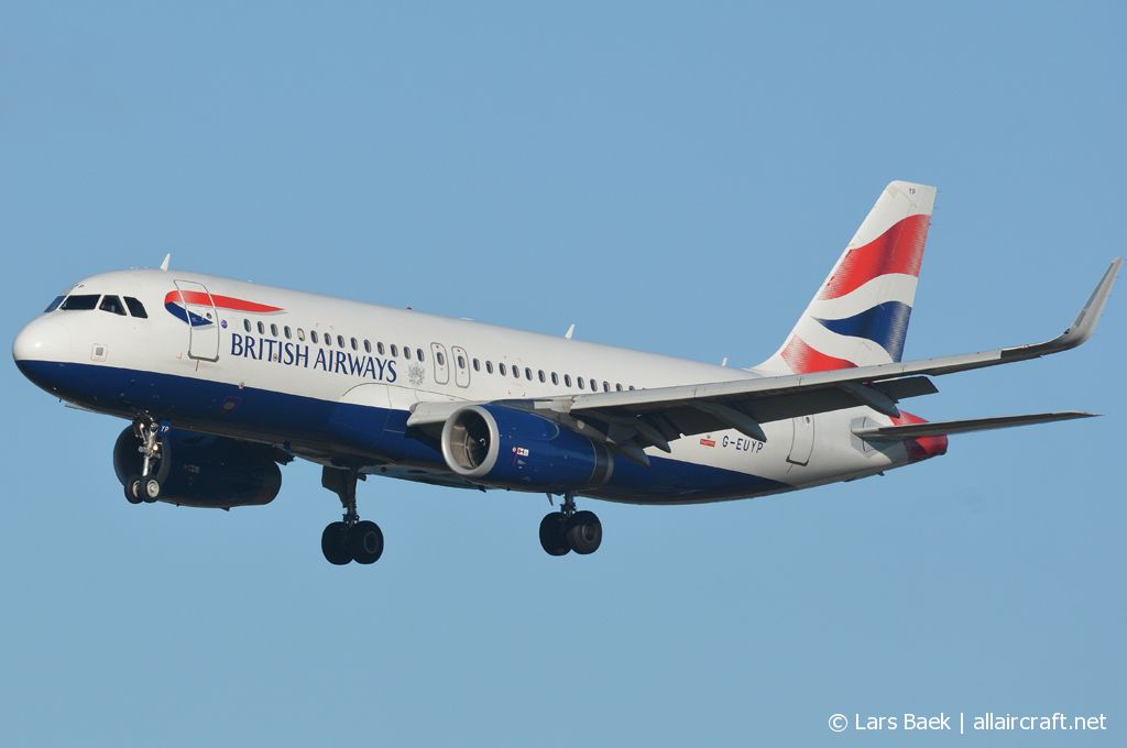 G-EUYP (5784) 2013 Airbus A320-232(WL)