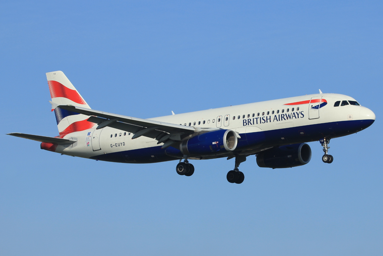 G-EUYD (3726) 2008 Airbus A320-232