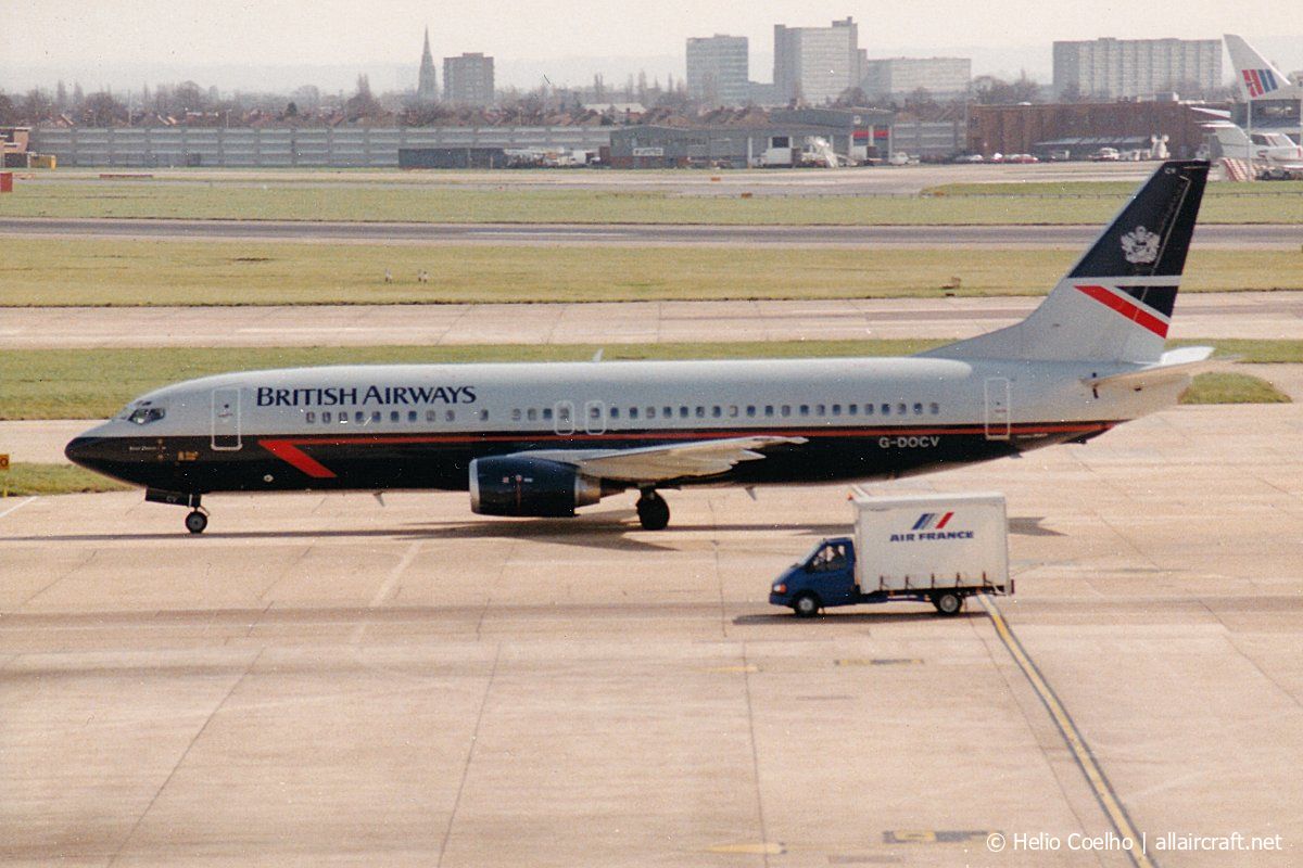 G-DOCV (25855) 1993 Boeing 737-436