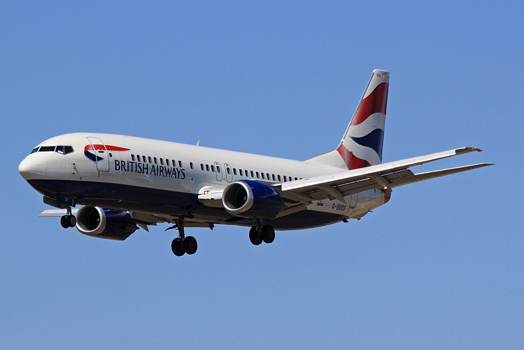 G-DOCS (25852) 1992 Boeing 737-436