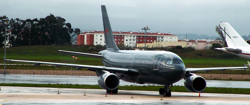 15002 (482) 1988 Airbus CC-150 Polaris