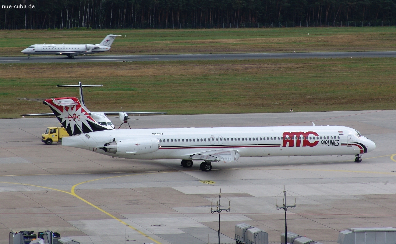 SU-BOY (53191) 1996 McDonnell Douglas MD-83