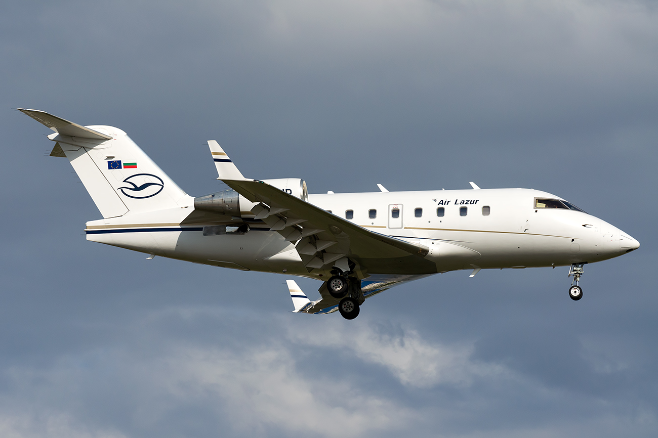 LZ-YUP (5602) 2004 Bombardier Challenger 604