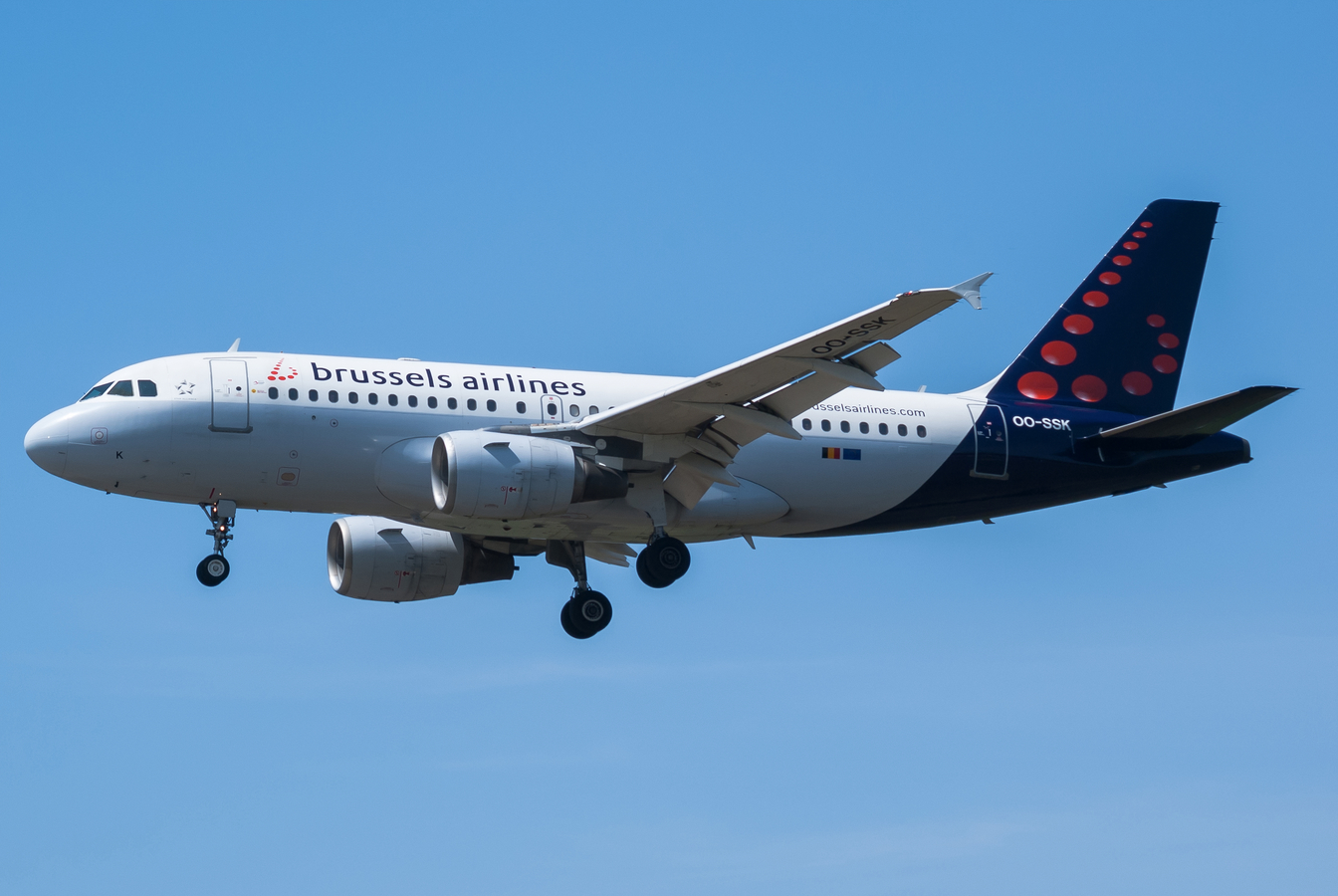 OO-SSK (1336) 2000 Airbus A319-112