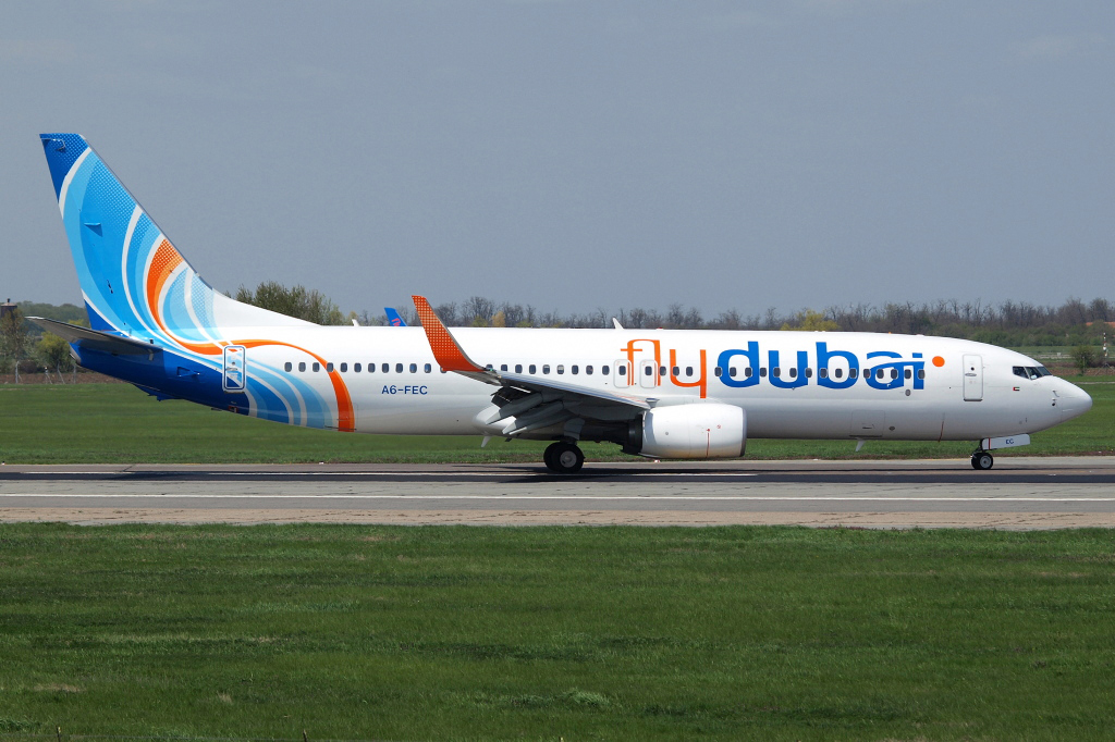 A6-FEC (040256) Boeing 737-8KN(WL)