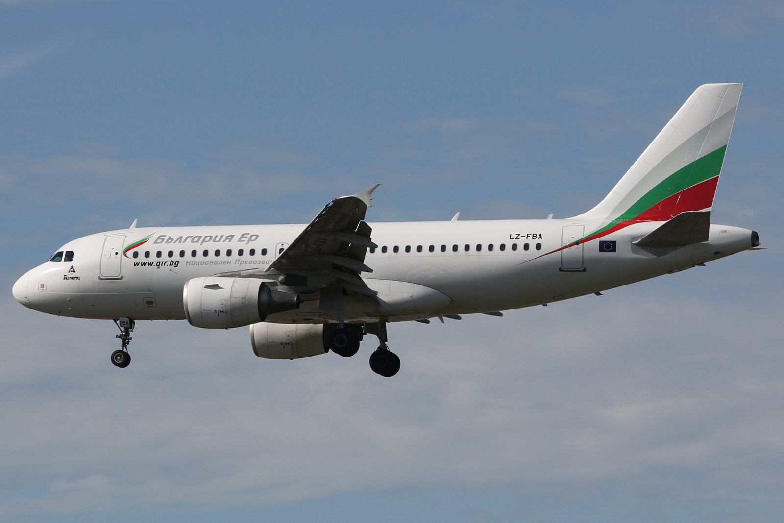 LZ-FBA (cn 3564) Airbus A319-112