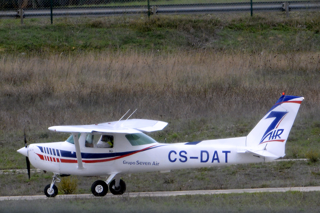 CS-DAT (152-83914) Cessna 152