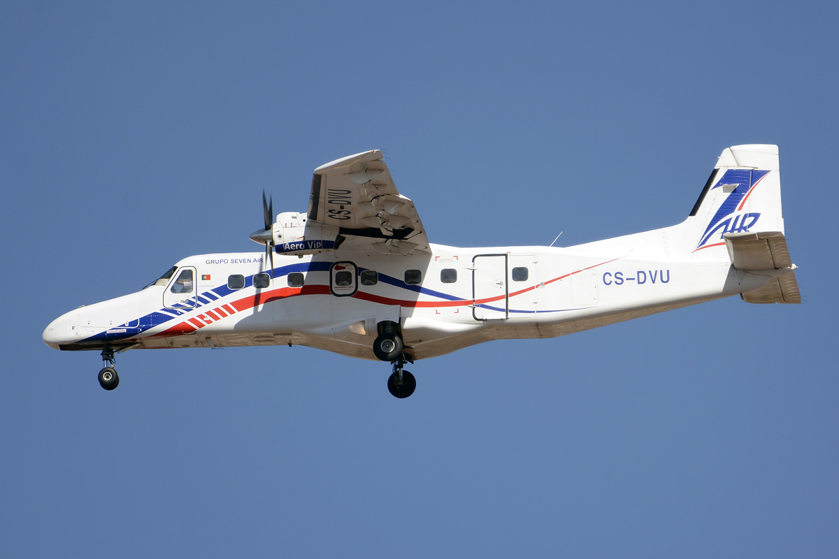 CS-DVU (cn 8080) Dornier Do-228-201