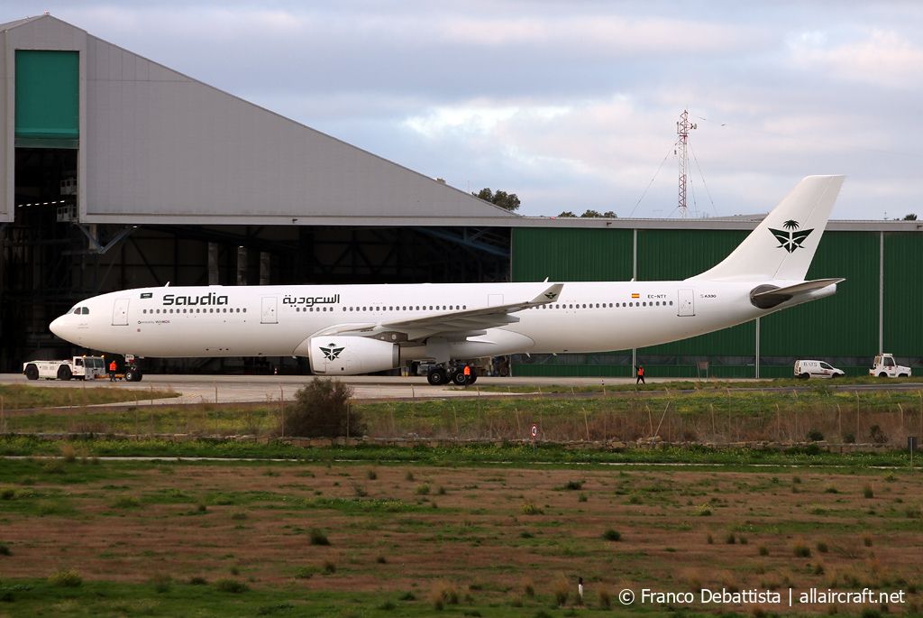 EC-NTY (1600) 2015 Airbus A330-343