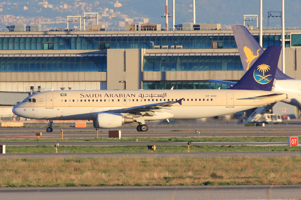 HZ-ASD, (cn 4364), Airbus A320-214