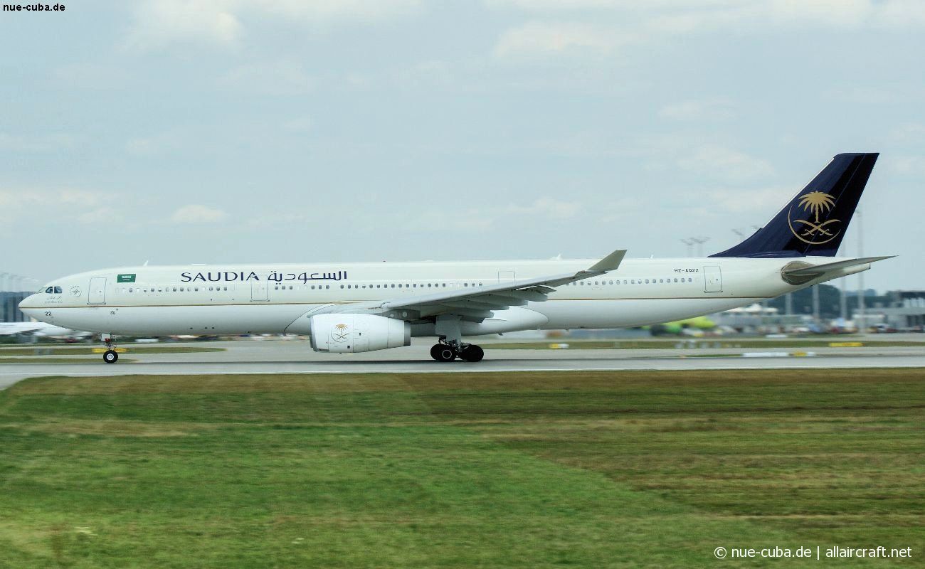HZ-AQ22 (1770) 2017 Airbus A330-343